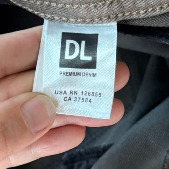 DL1961 – Emma Legging Jeans – Lansing – Women's Size 31 - Picture 15 of 16